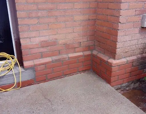 Tuck-Pointing & Repointing Services